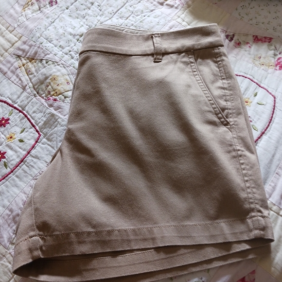 J Crew Tan Chino Short 4" Inseam - Picture 1 of 6